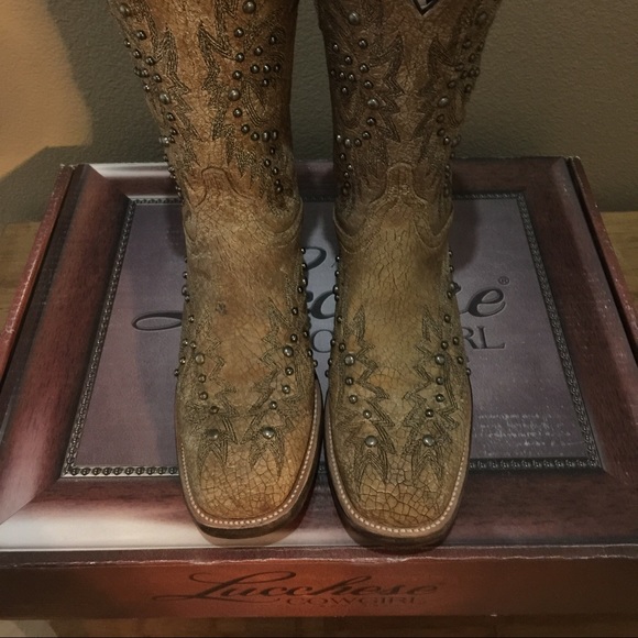 Lucchese studded women's cowboy boots, size 7.5