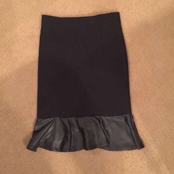 Pencil skirt
