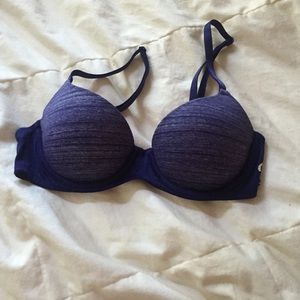 SALE vs pink bra