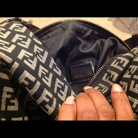 Fendi Zucca Oyster Handbag (SOLD) - Picture 2 of 4