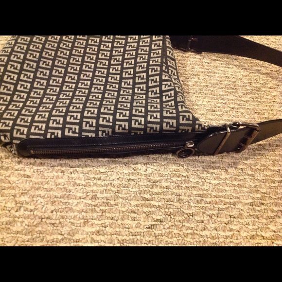 Fendi Zucca Oyster Handbag (SOLD) - Picture 3 of 4