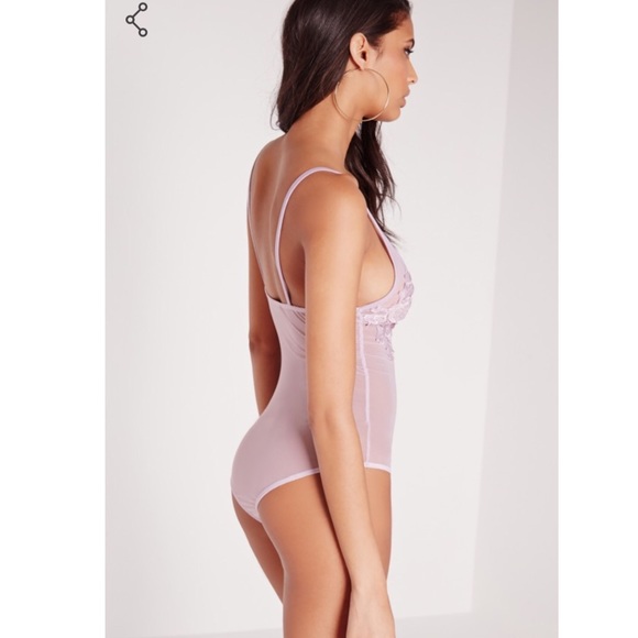 🆕 Missguided Mesh Appliqué Bodysuit - Picture 2 of 2