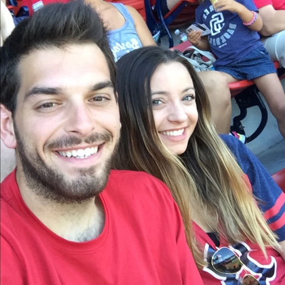 Meet your Posher, Dillon