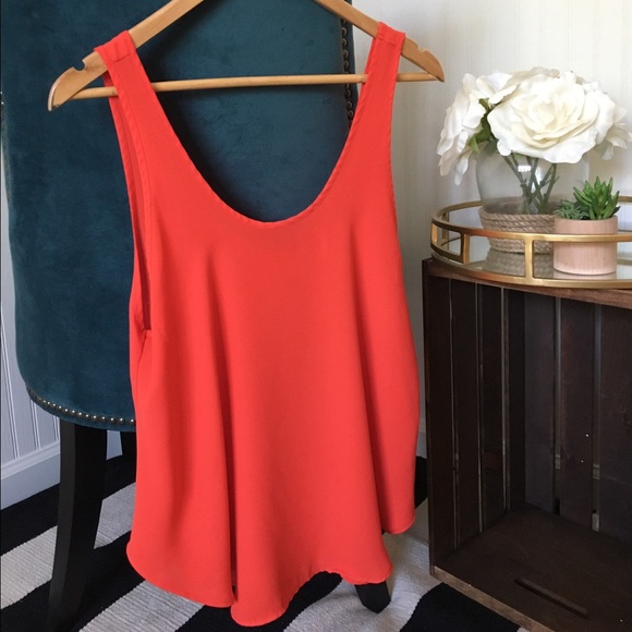 Red tank, low back