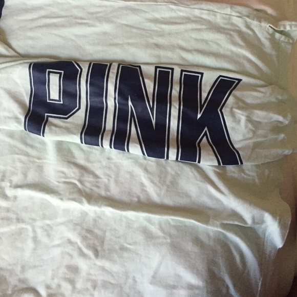 TRADED - Picture 2 of 3