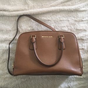 Michael Kors Lg Reese Handbag
