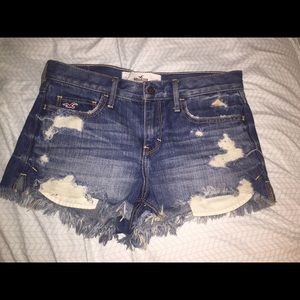 Hollister high waisted shorts