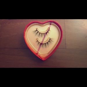 Kylie lashes for cammie