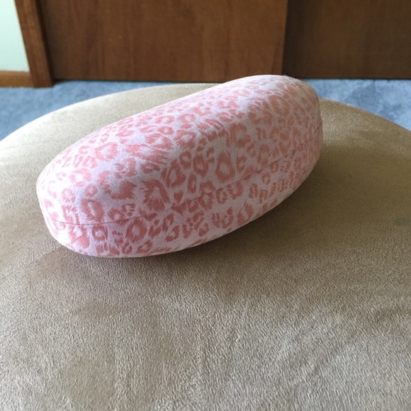 Glasses case