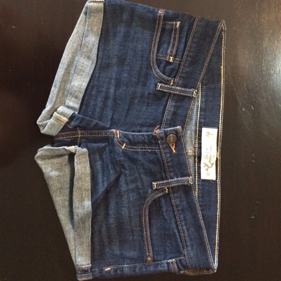 Abercrombie & Fitch blue jean shorts