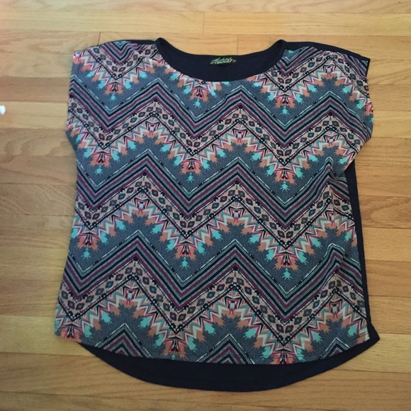 Patterned top