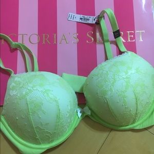Victoria Secret Bra