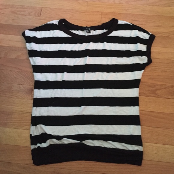 Cute striped top