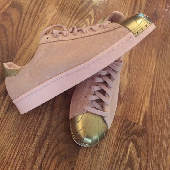 ❌SOLD❌ Adidas Superstar Custom Pink/Gold 9.5-10 - Picture 3 of 4