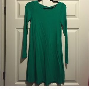 Royal blue and green express dresses.