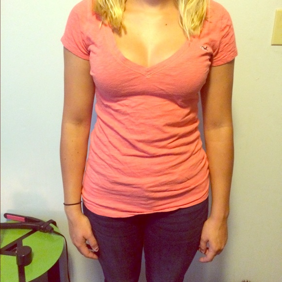 Hollister V neck