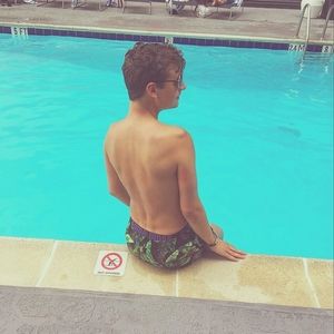 Meet your Posher, Tommy