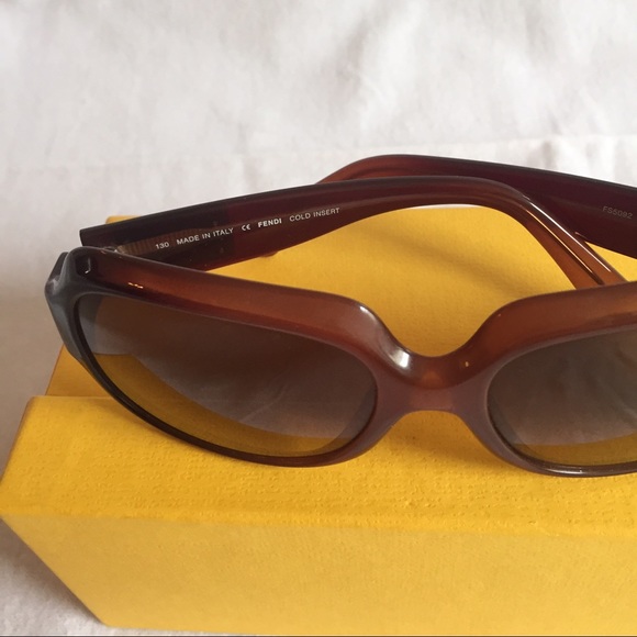 NWOT Fendi Sunglasses - Picture 4 of 4