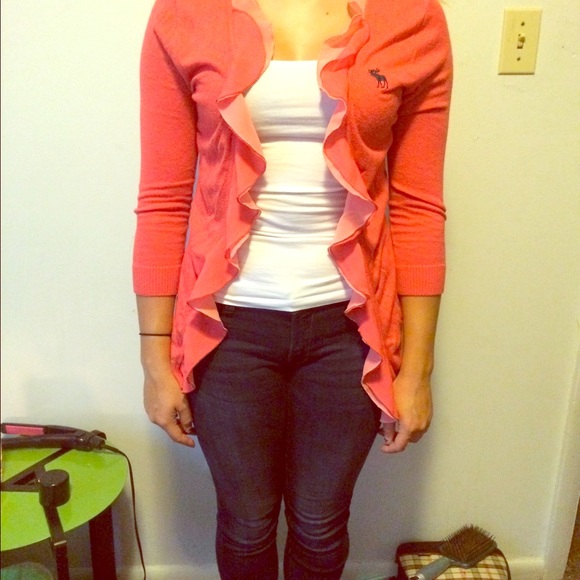 Abercrombie & Fitch coral cardigan
