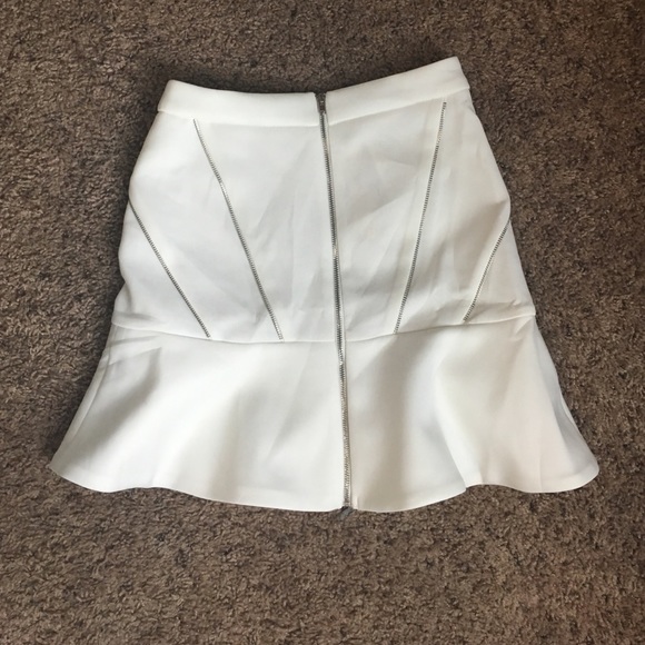 NWT fit n flare zip up mini skirt