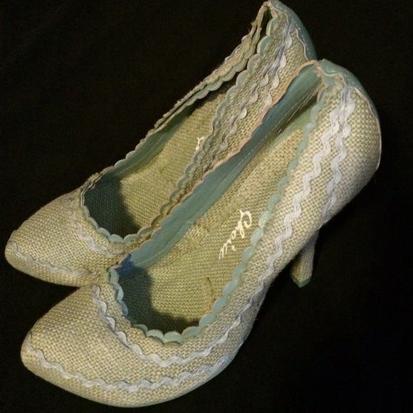 Irregular Choice mint green burlap hemp heels 9.5 - Picture 1 of 4