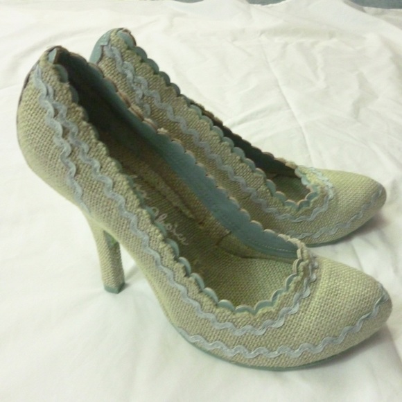 Irregular Choice mint green burlap hemp heels 9.5 - Picture 2 of 4