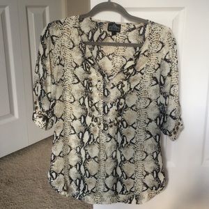 Snake print 3/4 sleeve blouse