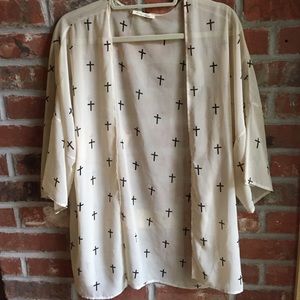 Cream kimono with black cross motif