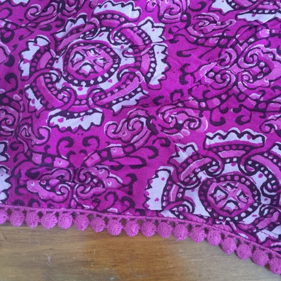 Hollister Soft Shorts - Picture 3 of 4