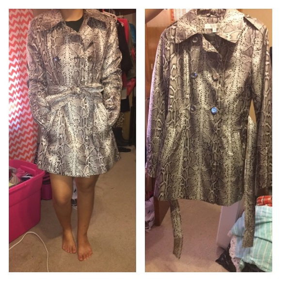 Via Spiga long rain coat! Like NEW!