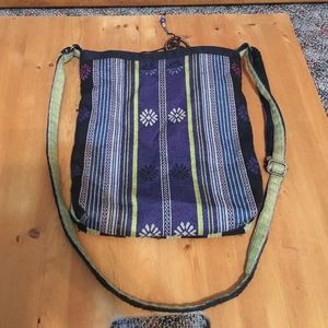 American Eagle Crossbody purse ❤️💙