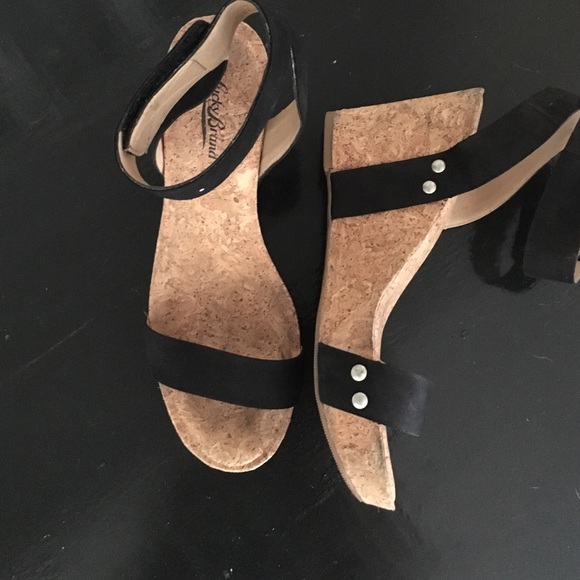 Lucky Brand 3 1/2 cork wedges