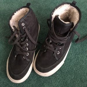 Kids Girl old navy tennis shoes