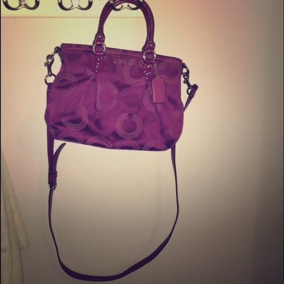 Coach satchel - Picture 1 of 3