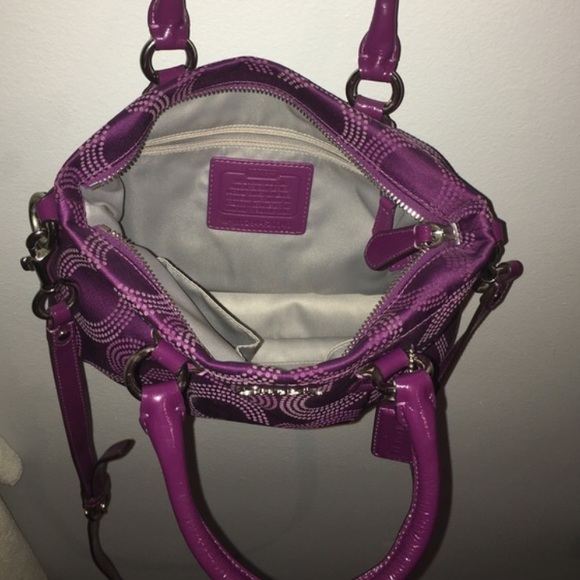 Coach satchel - Picture 2 of 3