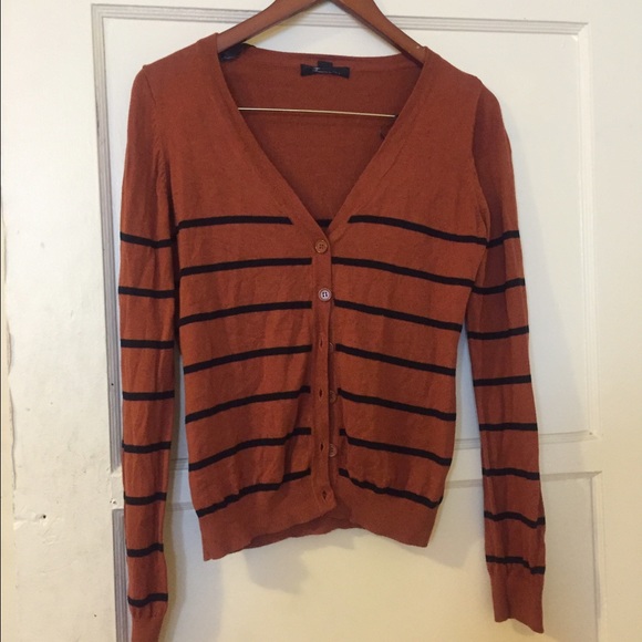 Cardigan - Picture 2 of 2
