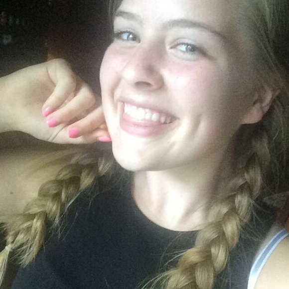 Meet your Posher, Jillian