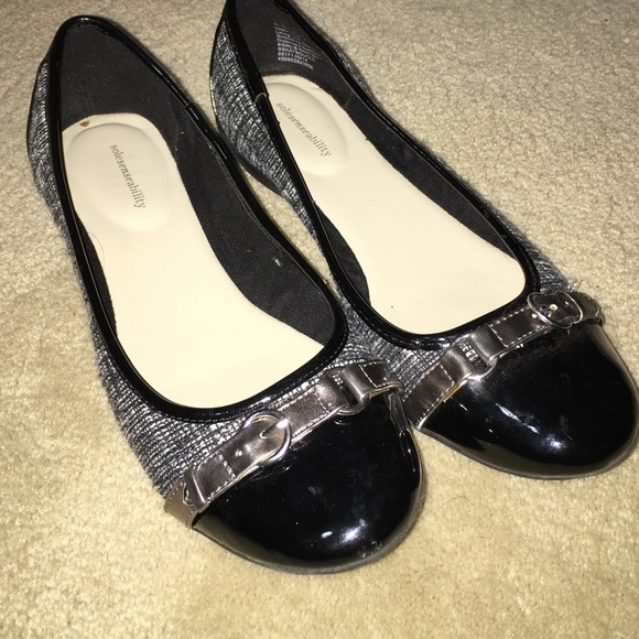 Solesenseability Black Flats