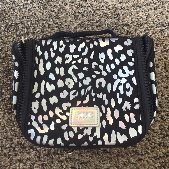 VS travel case