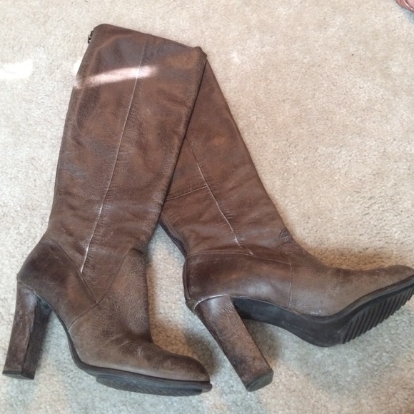 Enzo Angiolini Heeled Boots