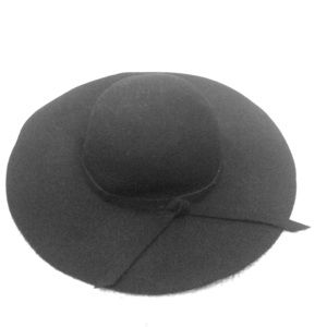 Black wool floppy hat