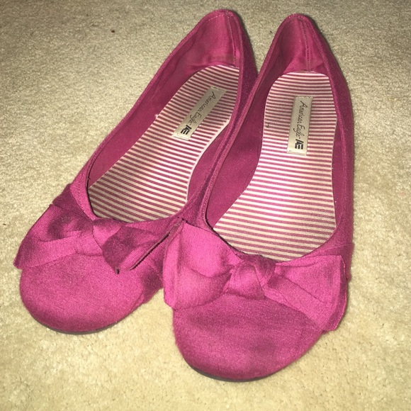 American Eagle Pink Flats