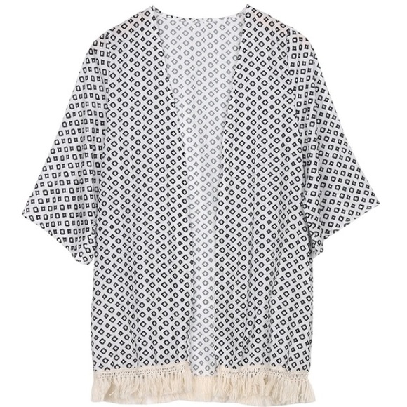 Geometric Chiffon Fringe Boho Kimono - Picture 2 of 4
