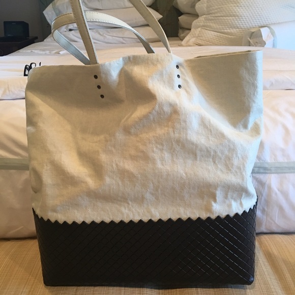 Authentic Bottega Veneta Canvas and Leather Tote