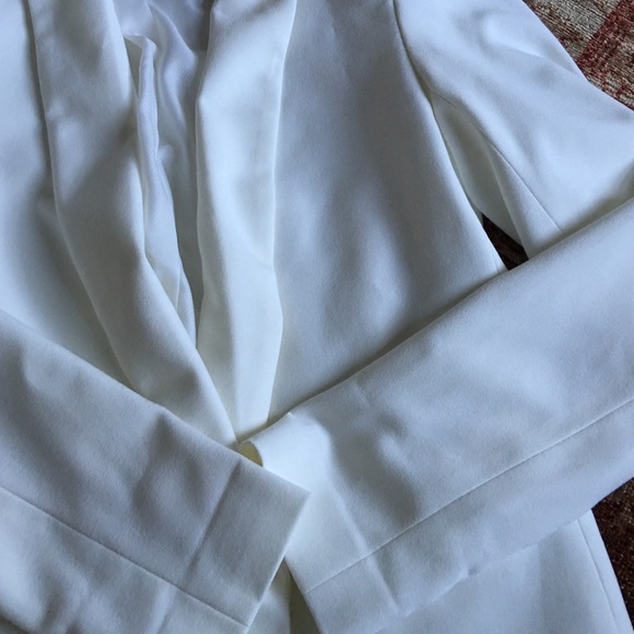 Ivory blazer - Picture 4 of 4
