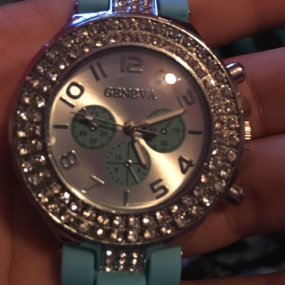 Women's watch - Picture 4 of 4