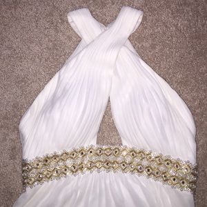 Caché formal dress
