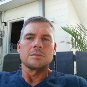 Meet your Posher, Marc