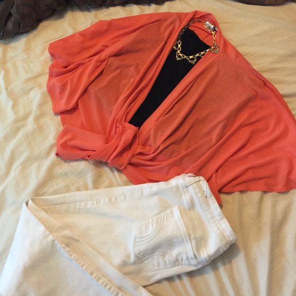 Cute with jeans and a cami!!