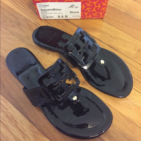 Tory Burch Square Miller 8.5